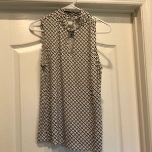 New York and Co. sleeveless blouse. Medium.